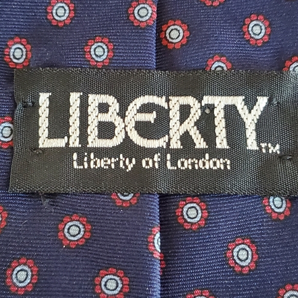 Vintage Liberty of London Tie - Picture 4 of 5